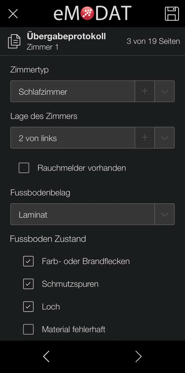 App-Screenshot: Zimmertyp, Bodenbelag und Zustand per Checkliste erfassen